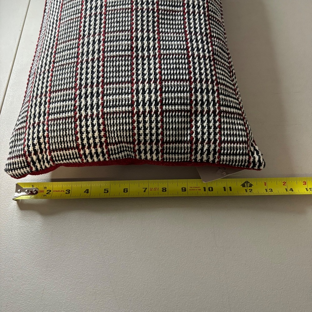 Natuzzi Italia Plaid Feather Filled Throw Pillows Set of 2 Red Black Made Italy - Picture 11 of 16